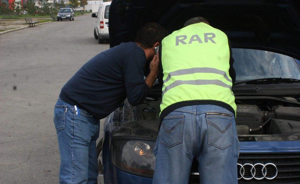Inspectorii RAR fac controale în trafic. Ce verifică la maşina ta