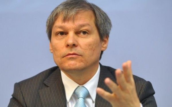 EXCLUSIV. Dacian Cioloș: PLUS vrea alegeri anticipate 