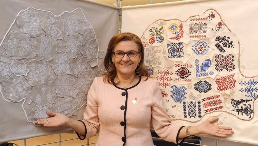 Maria Grapini uimeşte iar: "În momentul în care ai numit tehnocraţi, ne îndreptăm spre dictatură!"