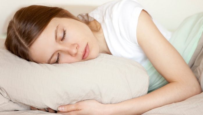 Ciuperca periculoasă din PERNE. Iată cum te poţi îmbolnăvi în timp ce dormi