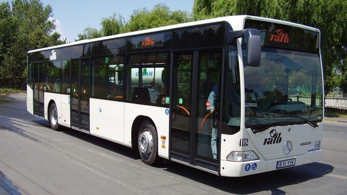 Program RATB Paşte 2016. Cum vor circula autobuzele în noapte de Înviere şi de Paşte