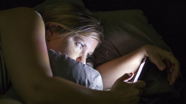 Persoanele care dorm după această oră tind să se îngraşe