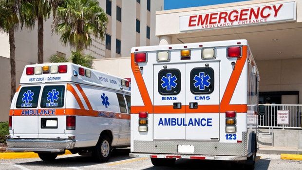 Un cunoscut cântăreţ american, spitalizat de urgenţă. Viitoarele lui concerte au fost amânate