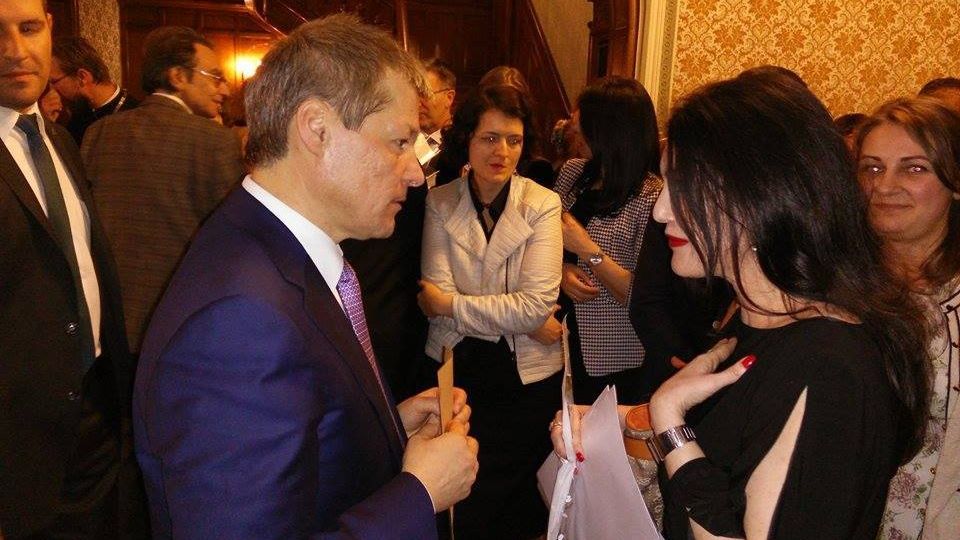 Scrisoarea primită de Cioloş,la Bruxelles: "Ne facem purtătorii de mesaj ai bunicilor și părinţilor"