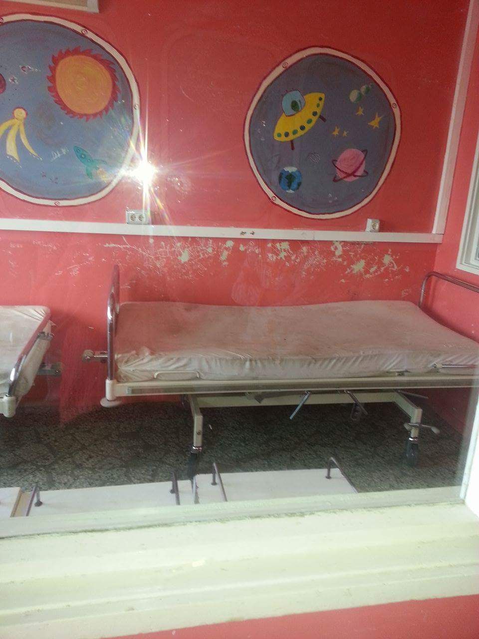 Cum arată "secţia groazei", Pediatria din Reşiţa. Managerul: Cearceafuri rupte nu mai avem de 3 ani
