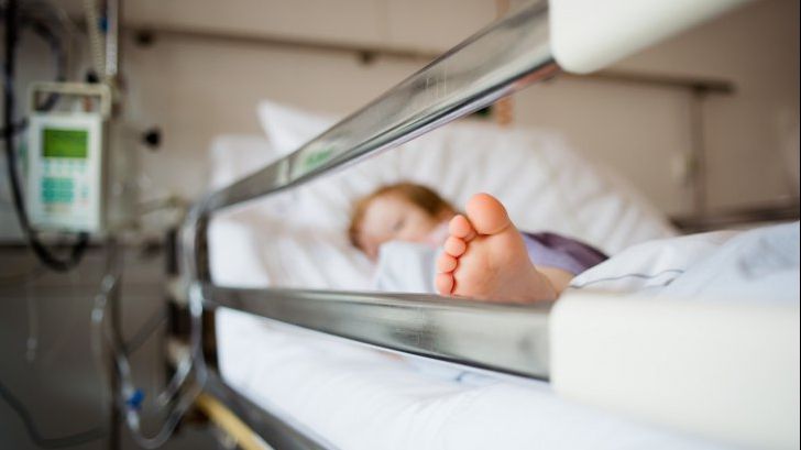 Starea bebeluşilor internaţi la Marie Curie. Bălgrădean: Evoluția e bună, însă rămân în spital