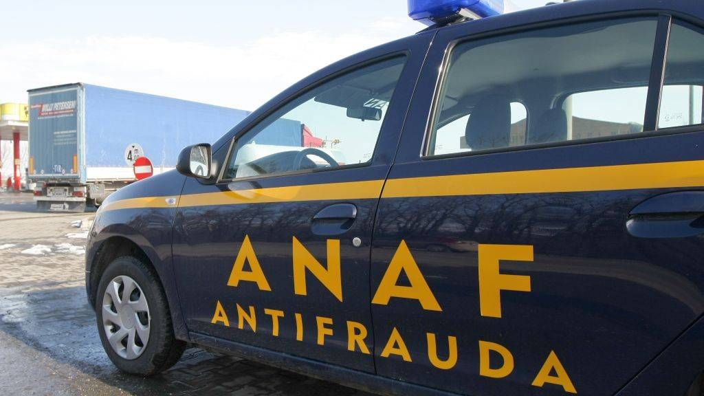 Șef din ANAF, trimis în judecată de DNA