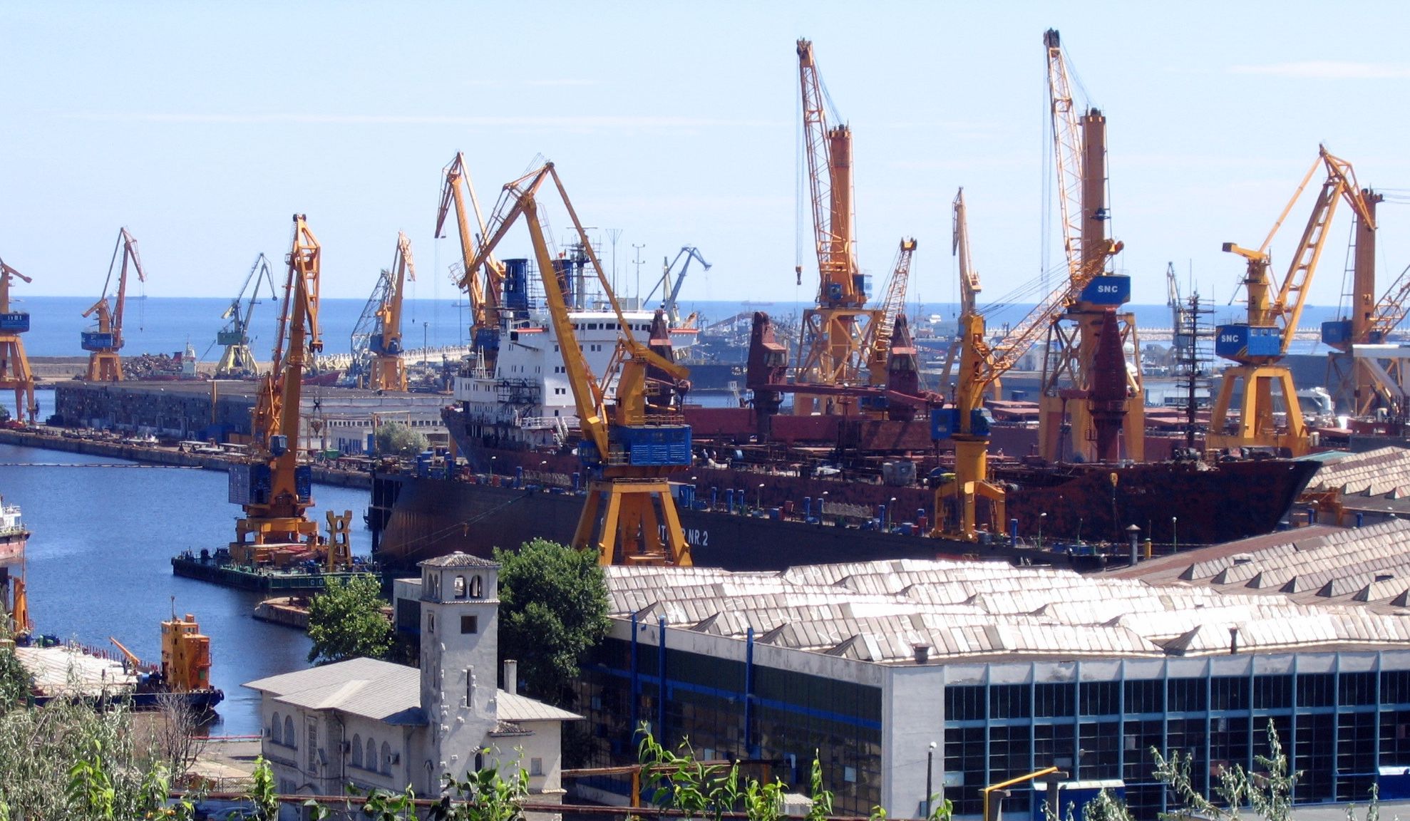 O nouă lovitură pentru CNAPMC! Administraţia portului Constanţa, reclamată la Consiliul Concurenţei