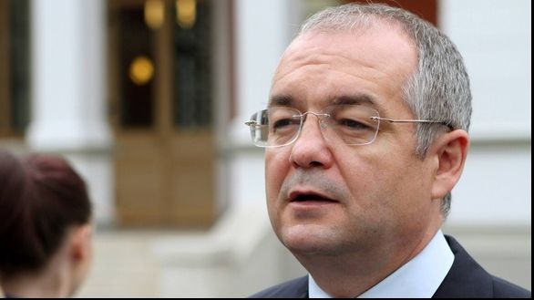 Fostul premier Emil Boc, audiat la DNA în dosarul "Retrocedărilor ilegale"