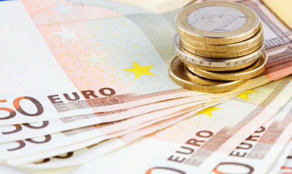 Guvernul scoate bani din puşculiţă ca să mişte 222 proiecte împotmolite pe bani UE