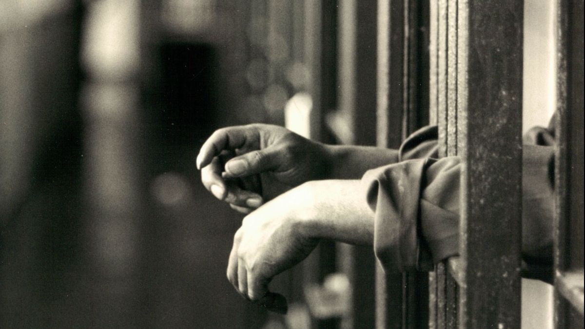 Abuzuri incredibile în penitenciare. Tratamentul medical, refuzat celor închişi