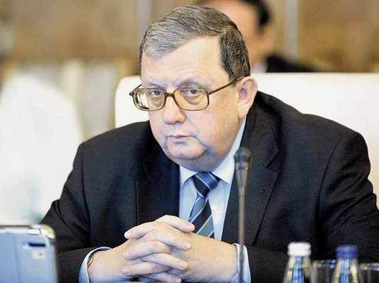 Dacian Cioloş l-a demis pe şeful SGG din manadatul lui Victor Ponta 