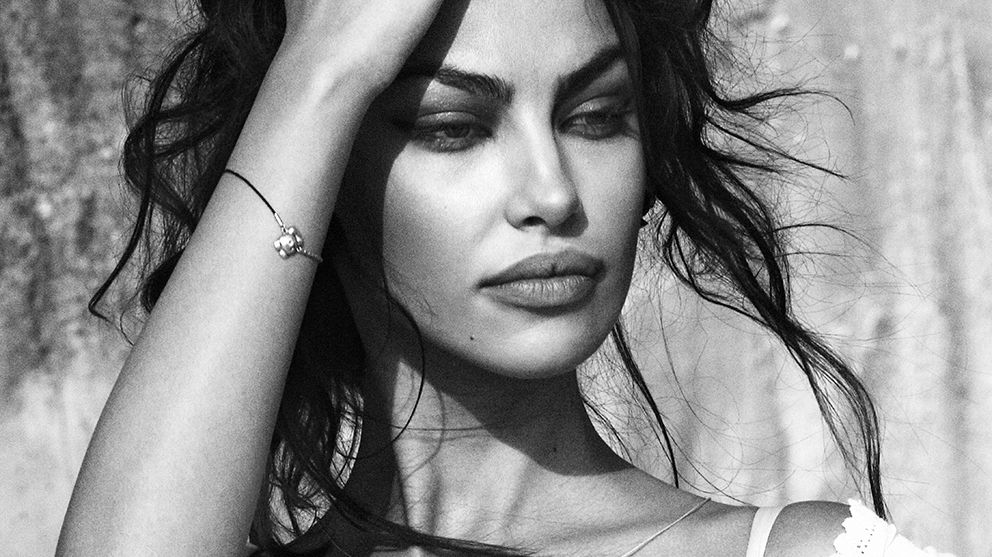 Mădălina Ghenea s-a cuplat cu un celebru creator de modă. Amândoi s-au tatuat 