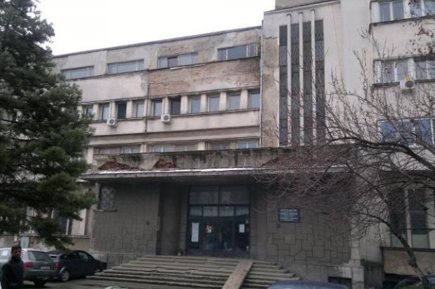 Fantoma surprinsă într-o maternitate din România. O cheamă Maria și umblă în cămașă de noapte 