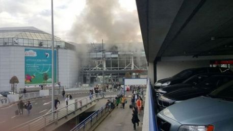 Bilanţul atentatelor din Bruxelles, revizuit. Sunt 28 de victime şi cei trei kamikaze