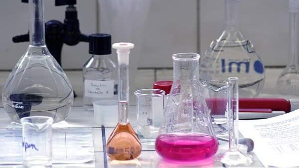 Simulare CHIMIE BAC 2016. Subiecte şi barem de corectare la simularea la Chimie