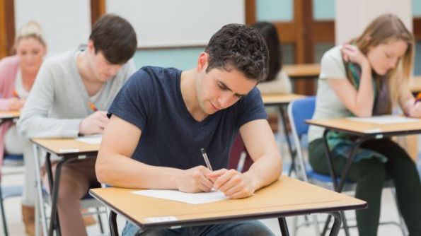 Simulare Filosofie BAC 2016. Subiectele şi baremul de corectare la FILOSOFIE