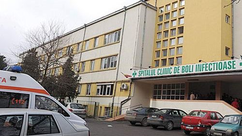 Imagini înfiorătoare: gândaci şi pereţi mucegăiţi la secţia de Pediatrie a unui spital din Constanţa