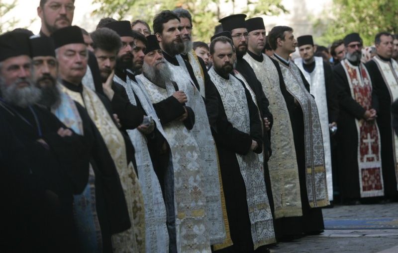 Biserica Ortodoxă a introdus un nou jurământ. "Să nu bagi mâna în patrimoniul bisericesc"