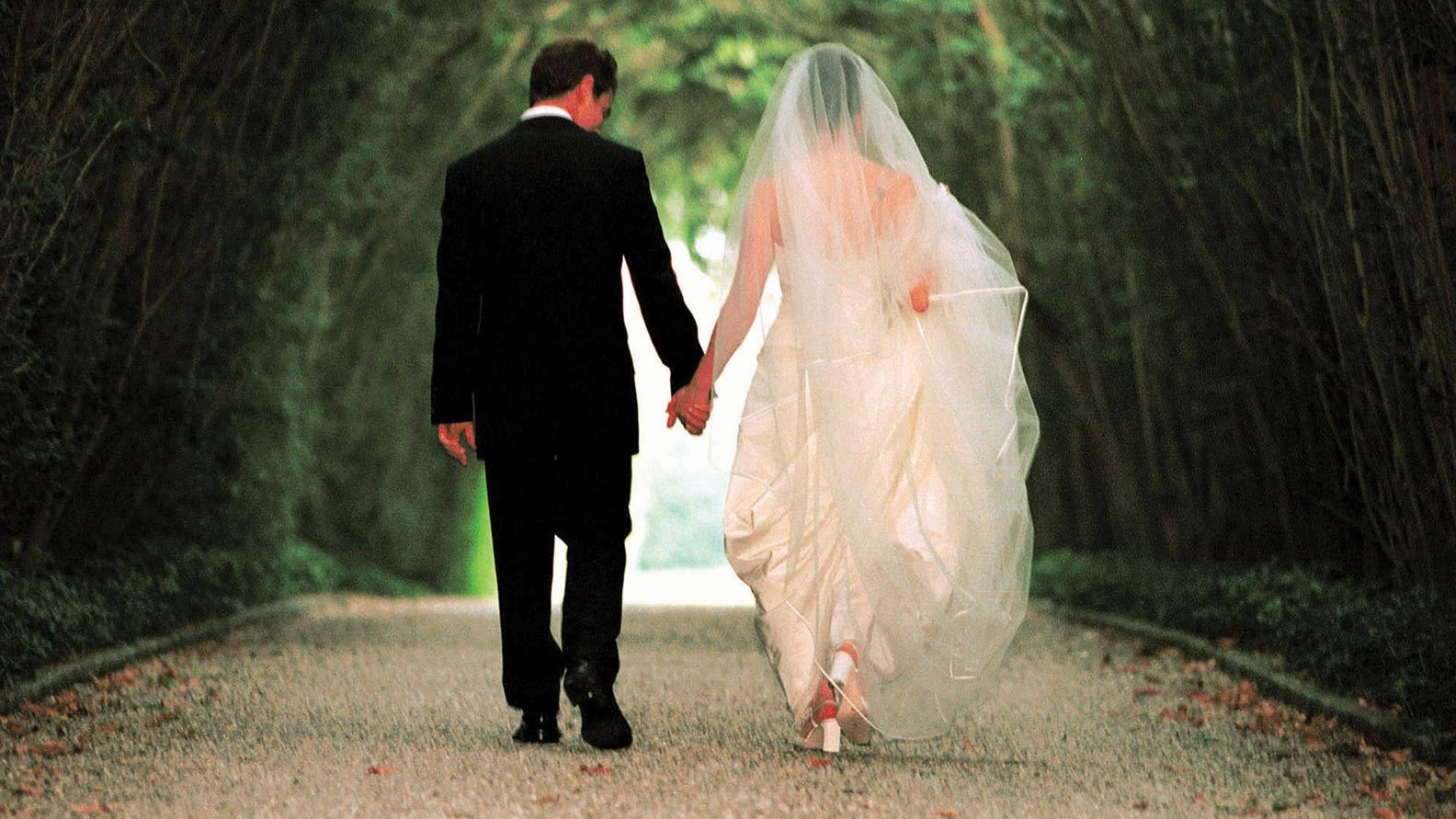 A vizitat o prostituată chiar în luna de miere. Ce a urmat i-a schimbat fundamental viața