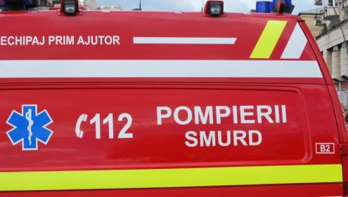 Accident grav: microbuz plin de pasageri, răsturnat pe Autostrada Bucureşti-Piteşti: 6 răniţi grav