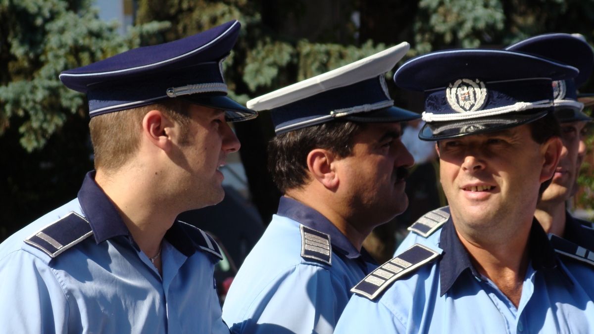 Angajări Poliţie. Ultima zi de înscrieri. Cum se vor desfăşura probele de angajare