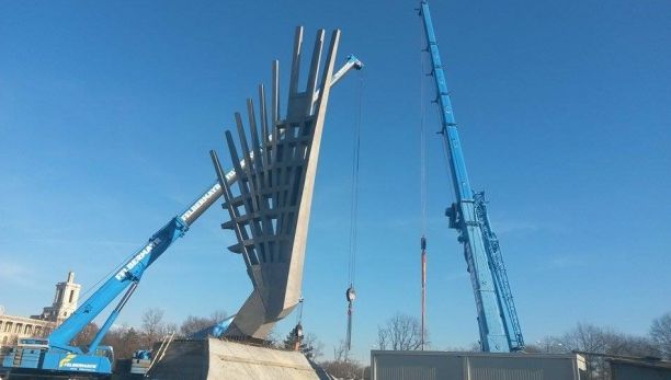 Capitala statuilor scumpe. Primăria București a cheltuit 16 milioane de lei pe monumente, în doi ani