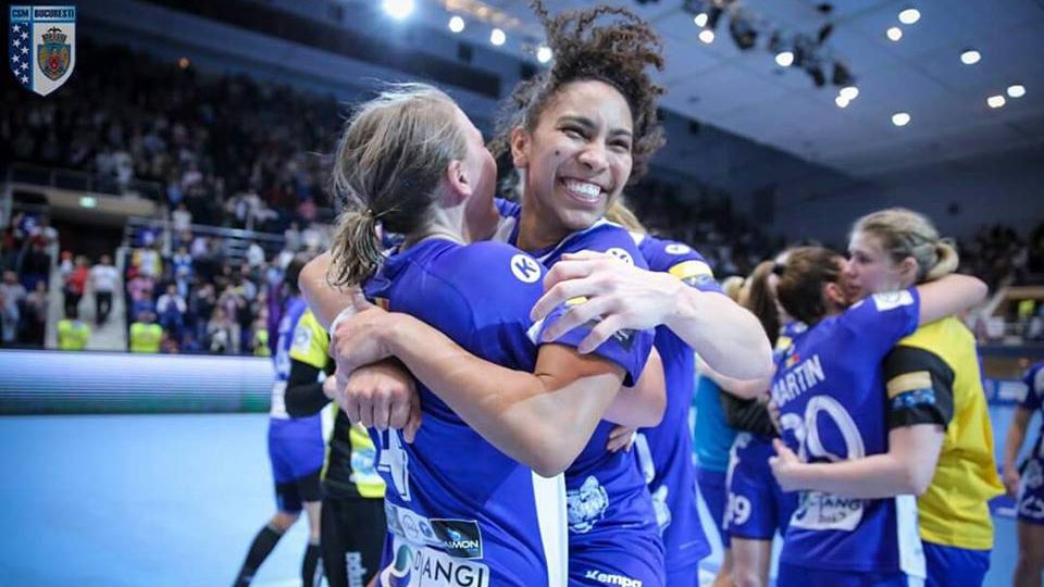 CSM Bucureşti s-a calificat în semifinalele Ligii Campionilor la handbal feminin