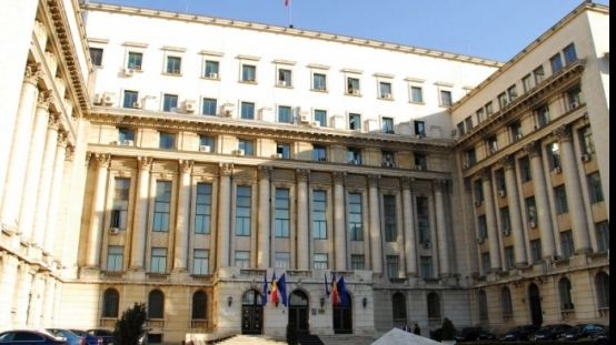 Persoanele care nu se pot deplasa din motive medicale pot să-și reînnoiască buletinul de acasă 