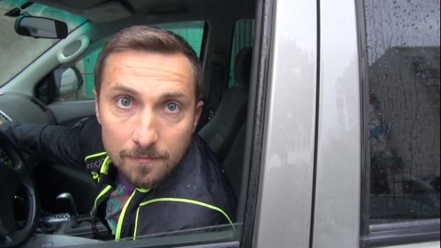 Dani Oțil a recunoscut. A apelat la serviciile lor. ”E legal, orice bărbat merge”