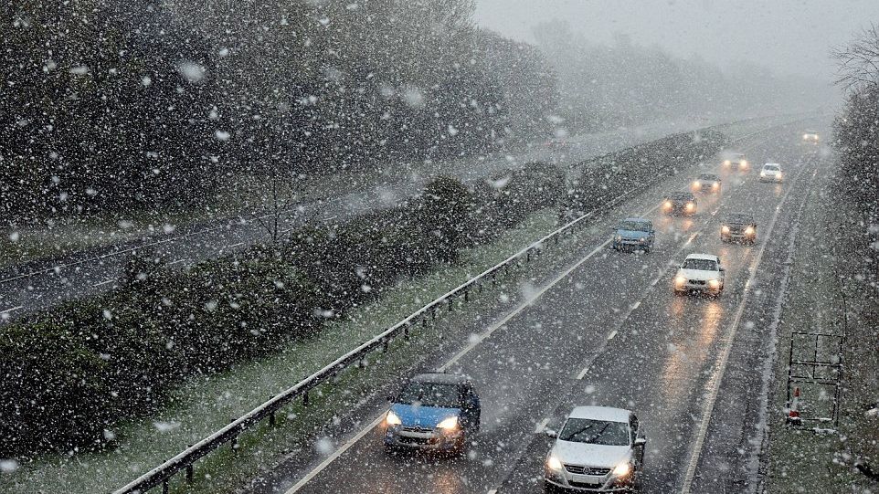 Este aproape luna mai, însă ninsorile schimbă planurile