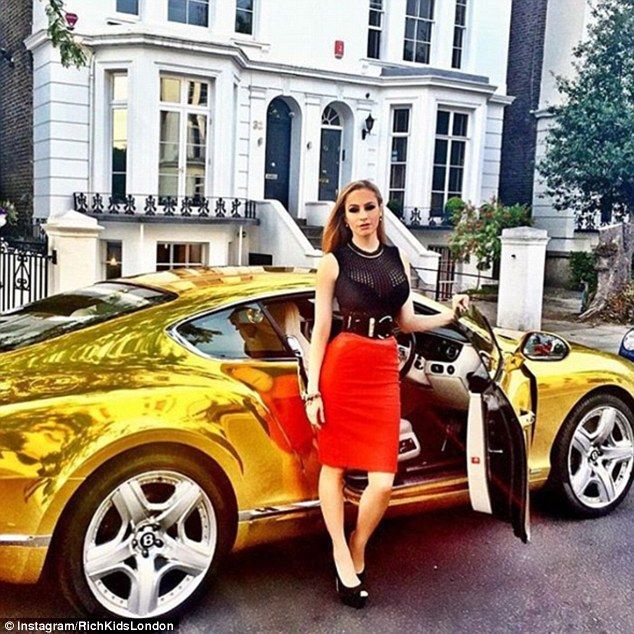 Copiii de bani gata din Londra scandalizează internetul cu extravaganţele lor