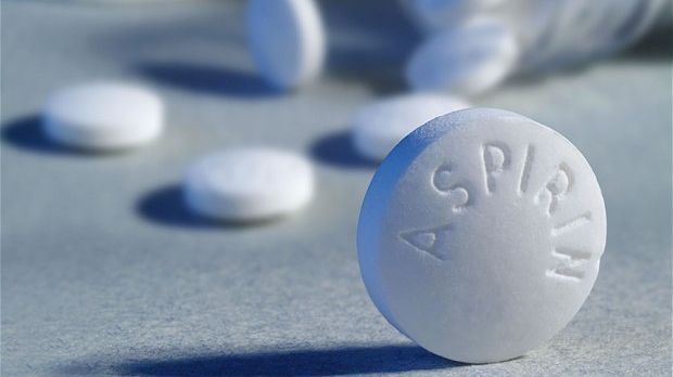 A luat în fiecare zi câte o aspirină timp de 1 an de zile. Ce au constatat medicii la final