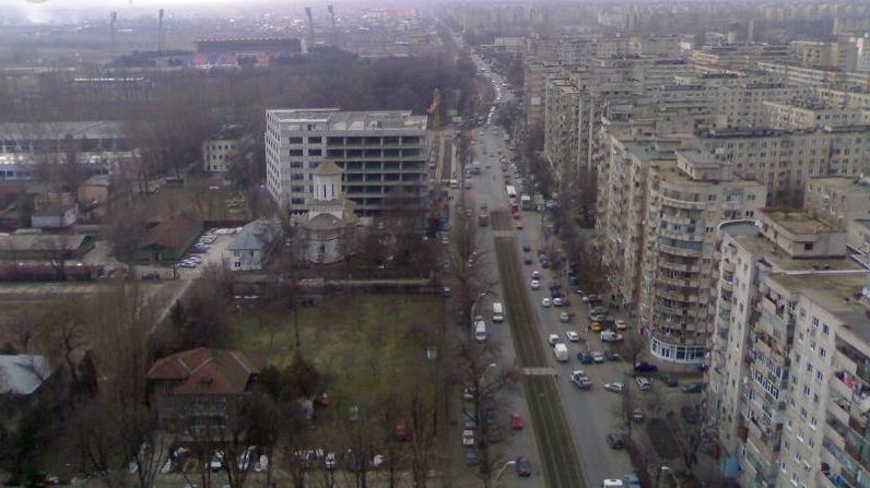Vești bune pentru șoferii care străbat zilnic Prelungirea Ghencea. Când se vor bucura de o circulație rutieră civilizată