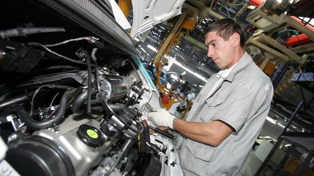 Vin americanii. Un producător auto din SUA îşi face fabrică în România şi angajează 600 de oameni