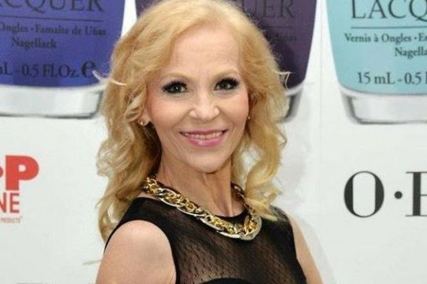 A şocat: ce ţinută a adoptat antrenoarea vedetelor, Luminiţa Nicolescu, la 61 de ani
