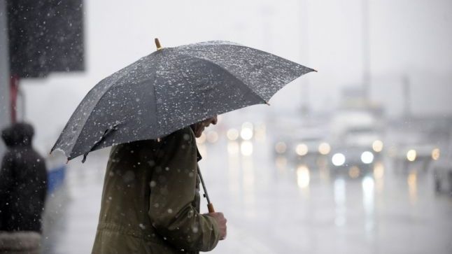 PROGNOZA METEO pentru weekend. CÂND scăpăm de ploi şi de frig