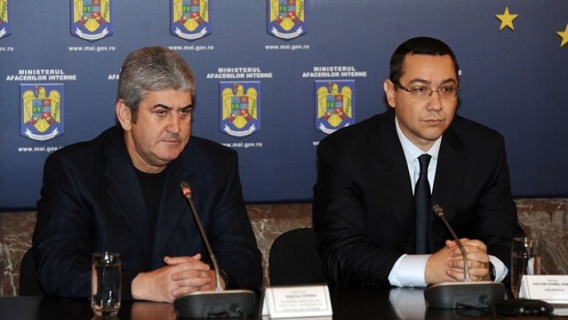 Victor Ponta pune tunurile pe Zgonea: Vali cred că greşeşte, funcţia este a unei majorităţi