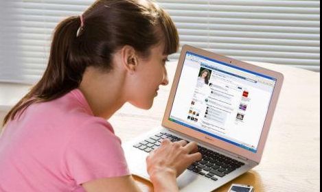 Un nou tip de postare pe Facebook e posibil începând de azi