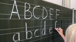 Ministerul Educaţiei a lansat Statutul elevului. Ce prevede documentul