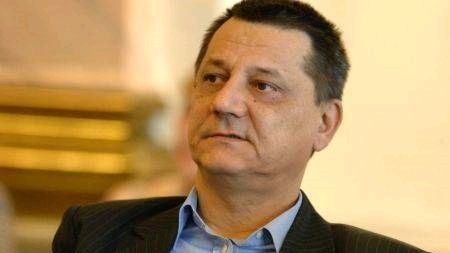Alin Teodorescu, despre campania electorală: Materialele promoţionale n-au efect asupra alegătorilor