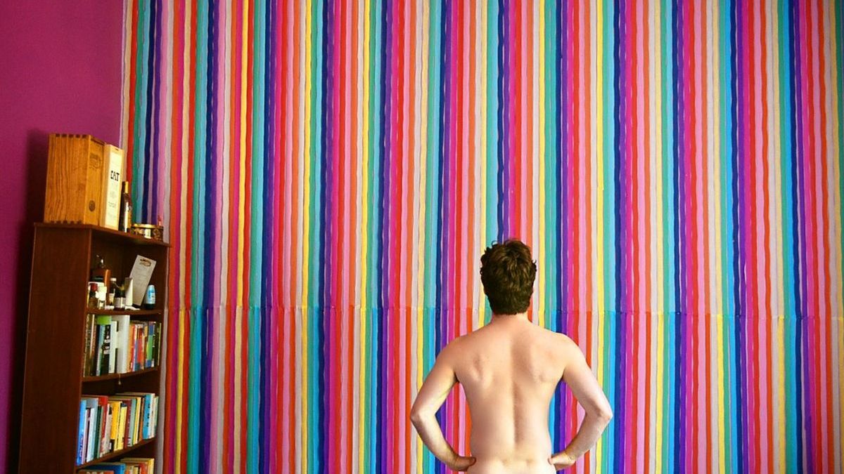 Iată ce gândesc femeile când văd un bărbat gol