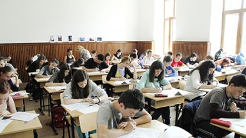BAREM Matematică Evaluarea Naţională 2016. Consultă AICI rezolvările la Matematică