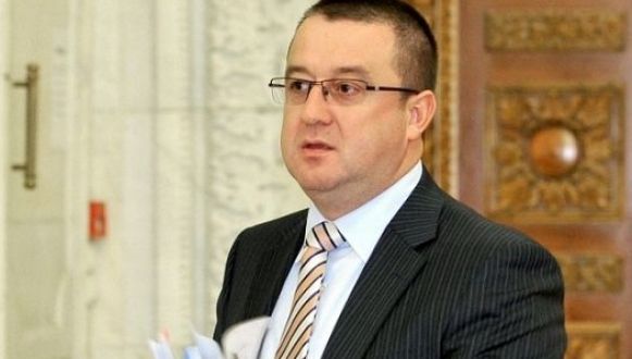 Fostul șef ANAF, Sorin Blejnar, 5 ani de închisoare cu executare în dosarul "Motorina"