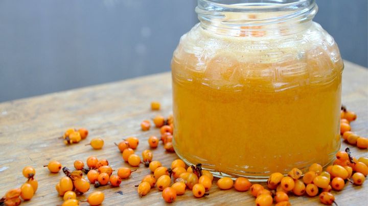 Cum se prepară corect cătina cu miere. Toată lumea face această greşeală