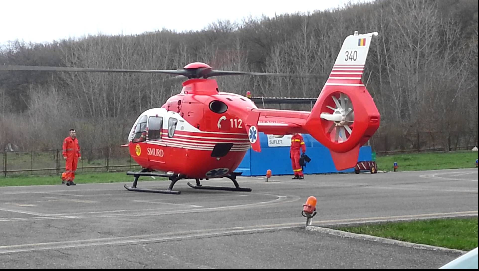 Accident pe pârtia de ski. O tânără de 16 ani, transportată cu un elicopter SMURD