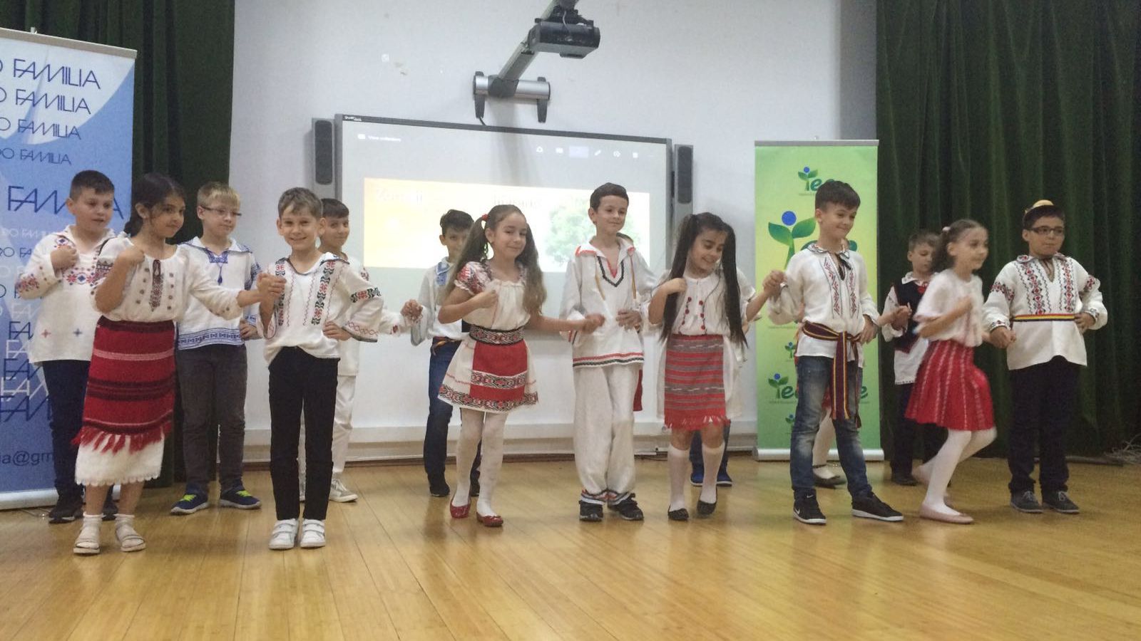 Gânduri mari de la mini-ecologiști, în "Zona liberă de indiferență"