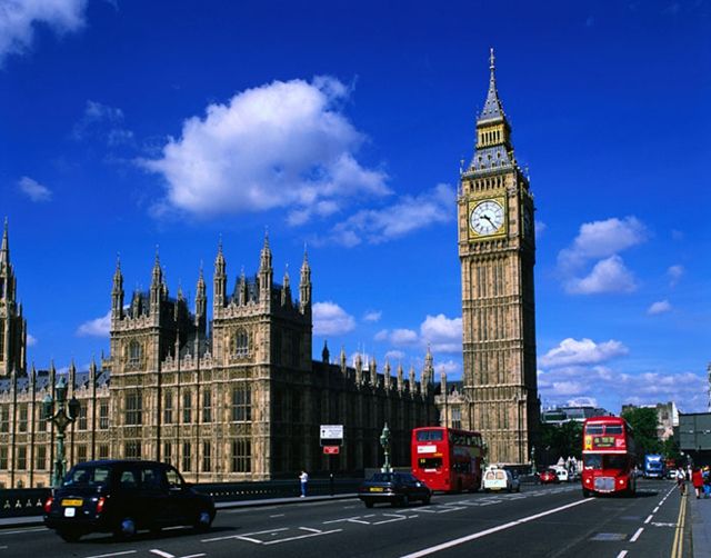 Stație de metrou din Londra, evacuată. Autoritățile britanice, în alertă de securitate
