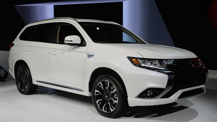 Cel mai vândut SUV hibrid plug-in în Europa: Mitsubishi Outlander PHEV