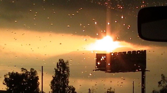 Vremea se menţine ploioasă, nu scăpăm nici de caniculă. METEO pe următoare două săptămâni 